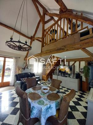 Maison - 98 m² - 4 pièces