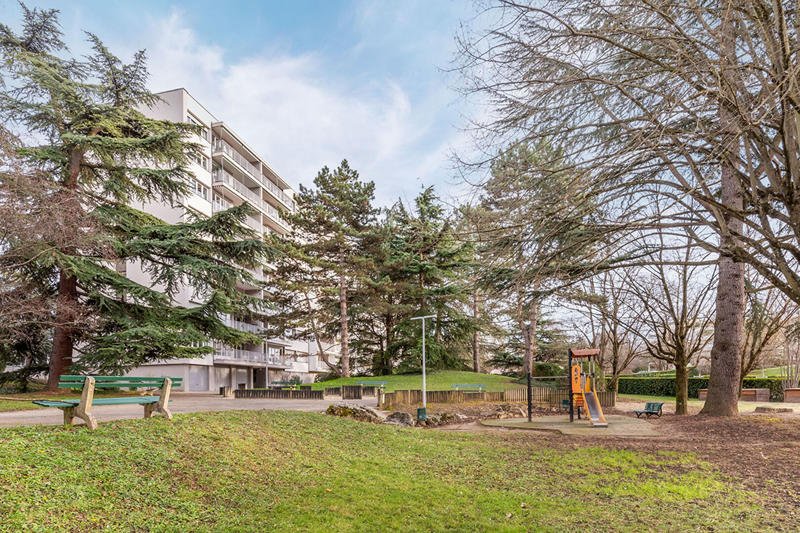 Appartement - 118 m² - 6 pièces