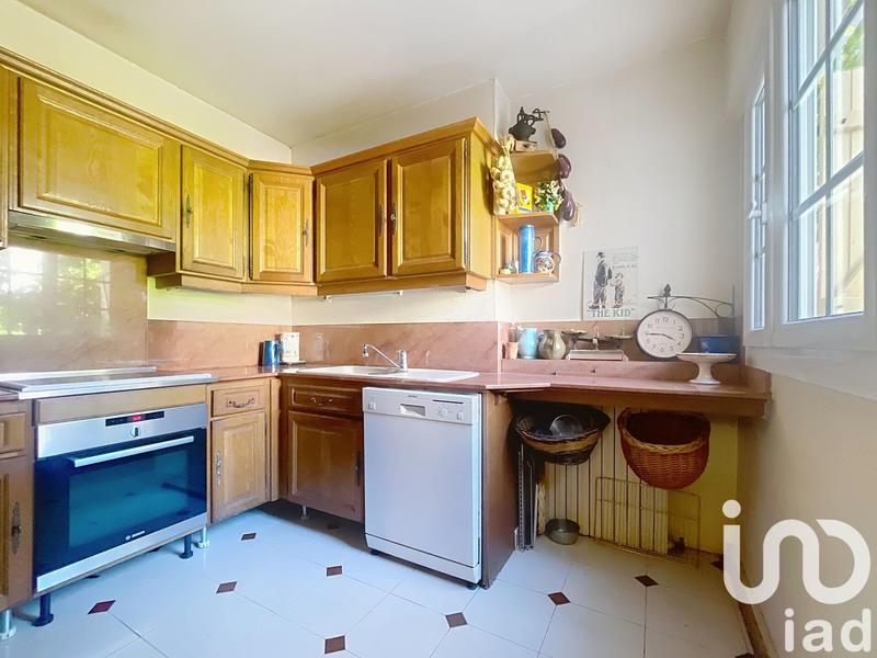 Maison - 206 m² - 5 pièces