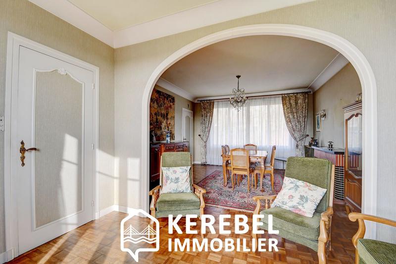 Maison - 139 m² - 7 pièces