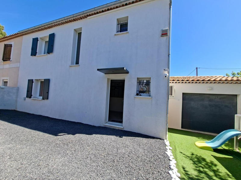 Maison - 101 m² - 4 pièces