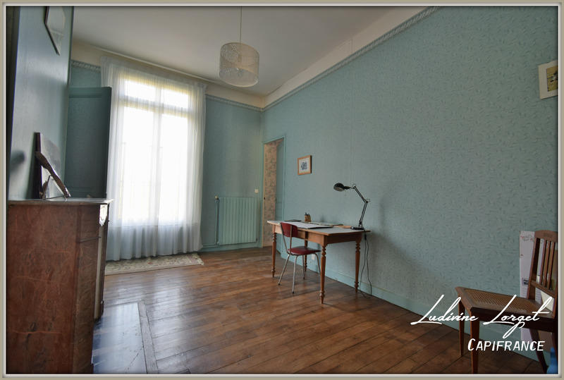 Corps de ferme - 336 m² - 10 pièces