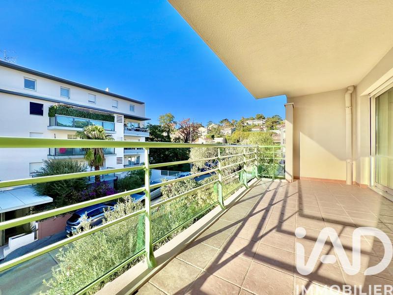 Appartement - 61 m² - 2 pièces