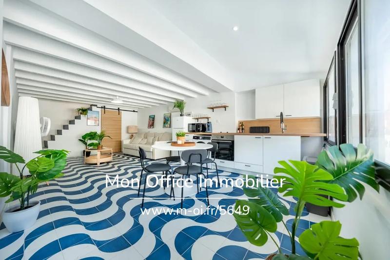 Maison de village - 80 m² - 4 pièces