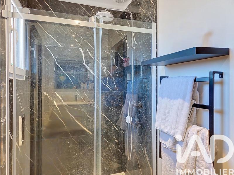 Maison - 172 m² - 6 pièces