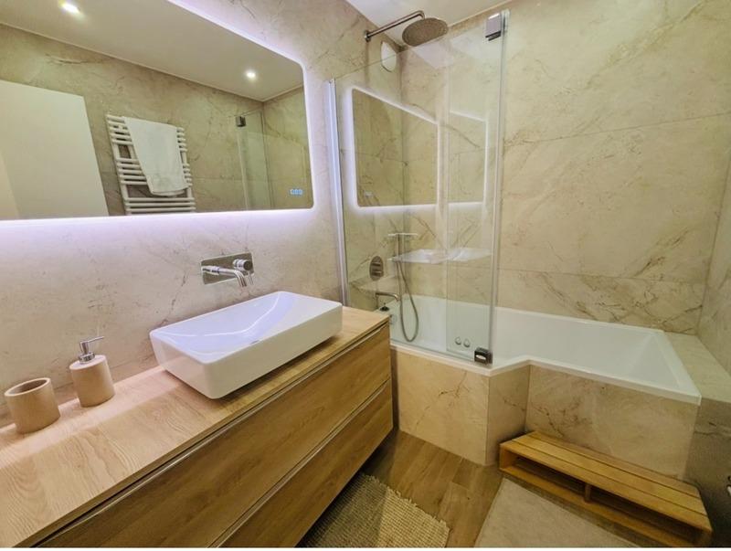 Appartement - 88 m² - 4 pièces