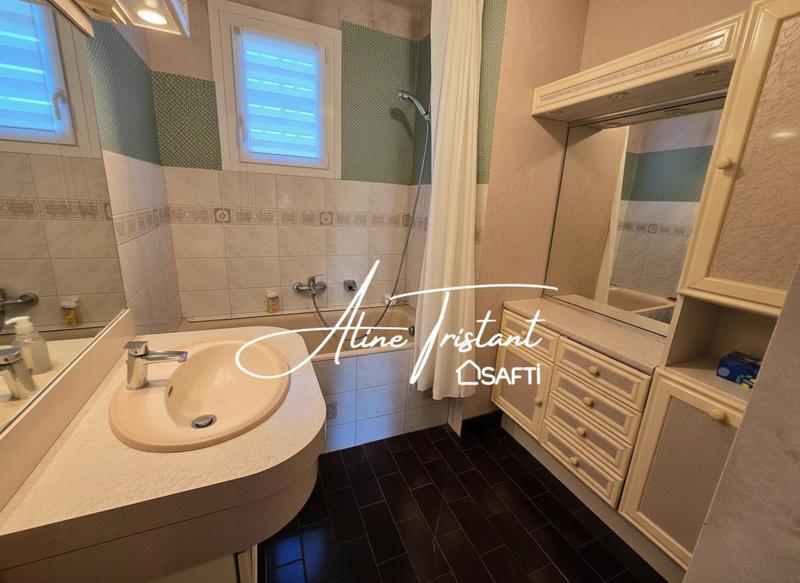 Maison - 155 m² - 6 pièces