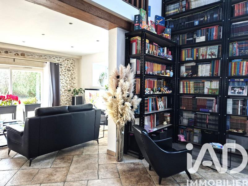 Maison - 200 m² - 6 pièces