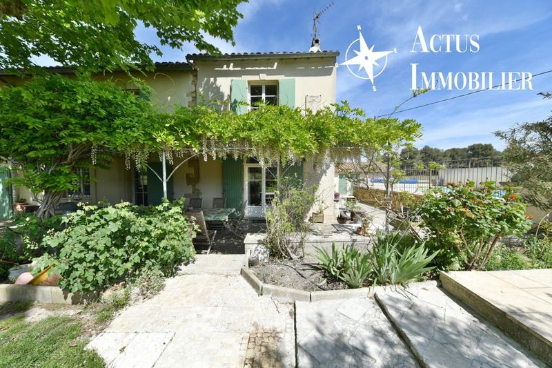 Maison - 450 m² - 12 pièces