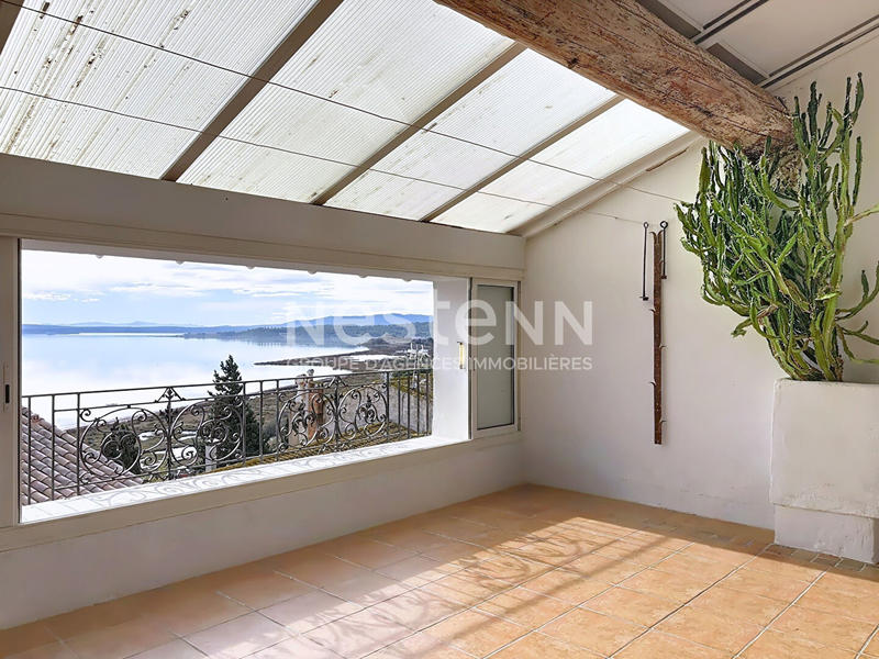 Maison - 215 m² - 7 pièces