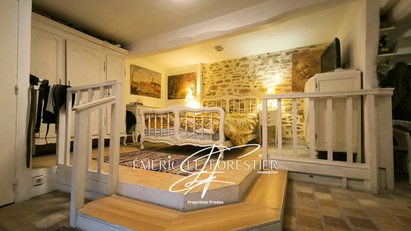 Maison - 168 m² - 6 pièces