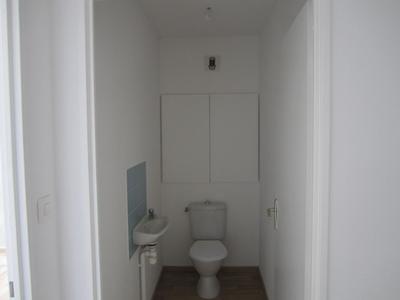 Appartement ancien - 85 m² - 3 pièces