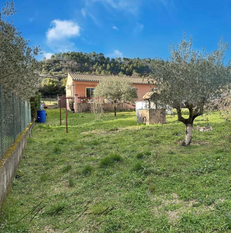 Maison - 86 m² - 4 pièces