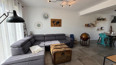 Maison - 106 m² - 6 pièces