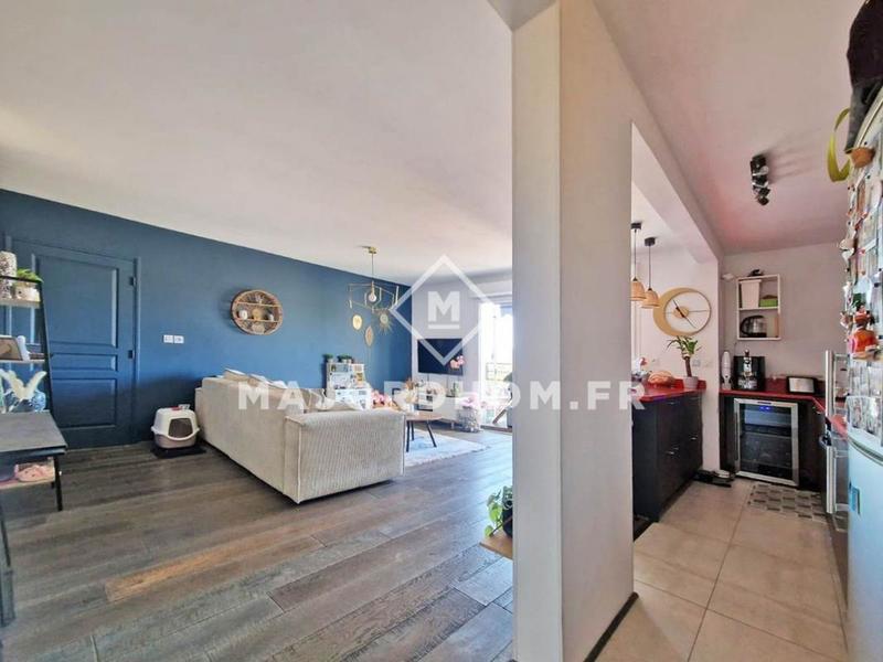 Appartement - 84 m² - 4 pièces