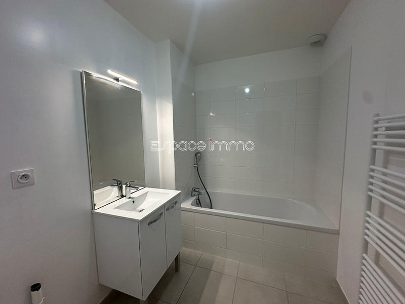 Maison - 86 m² - 5 pièces