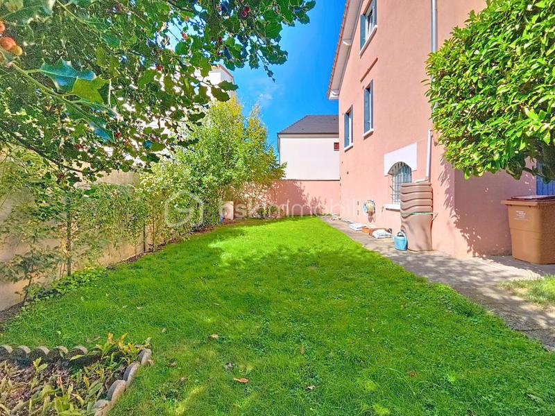 Maison - 127 m² - 5 pièces