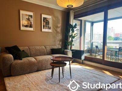 Chambre - 12 m² - 1 pièce