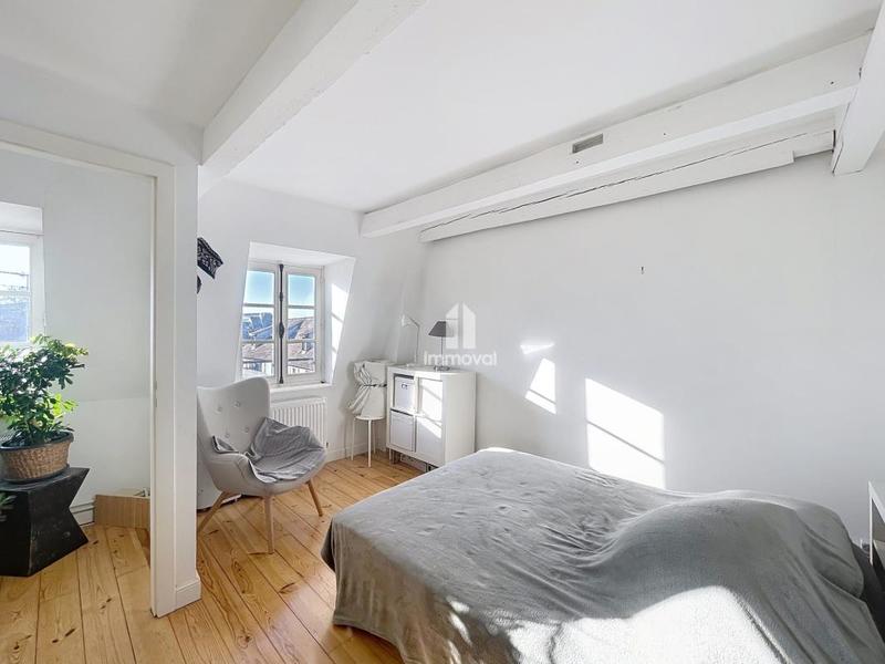 Appartement - 83 m² - 4 pièces