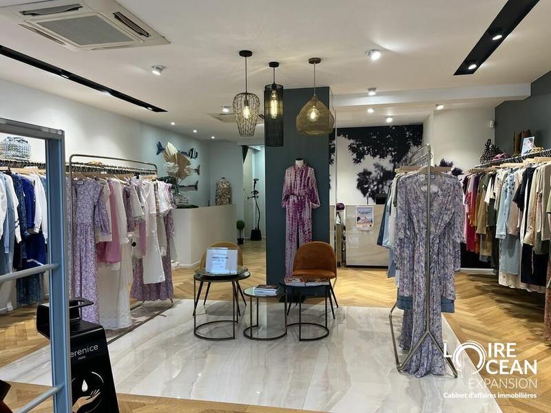 Fonds de commerce - Local commercial - 90 m²