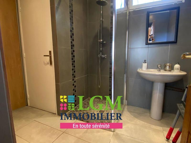 Maison - 235 m² - 6 pièces