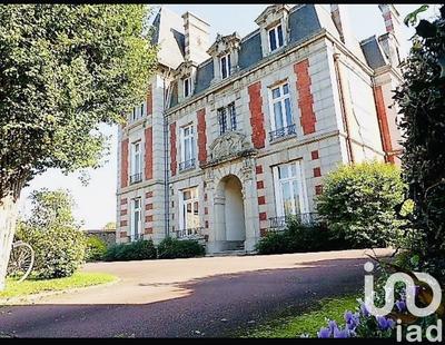 Maison - 483 m² - 15 pièces