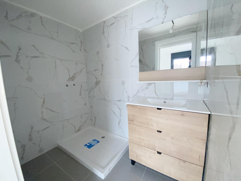 Maison - 99 m² - 4 pièces