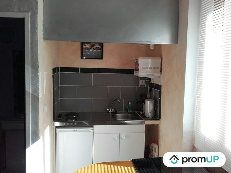 Maison ancienne - 239 m² - 18 pièces