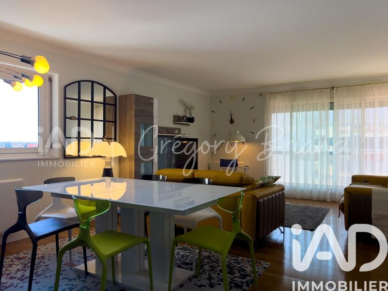 Appartement - 92 m² - 4 pièces