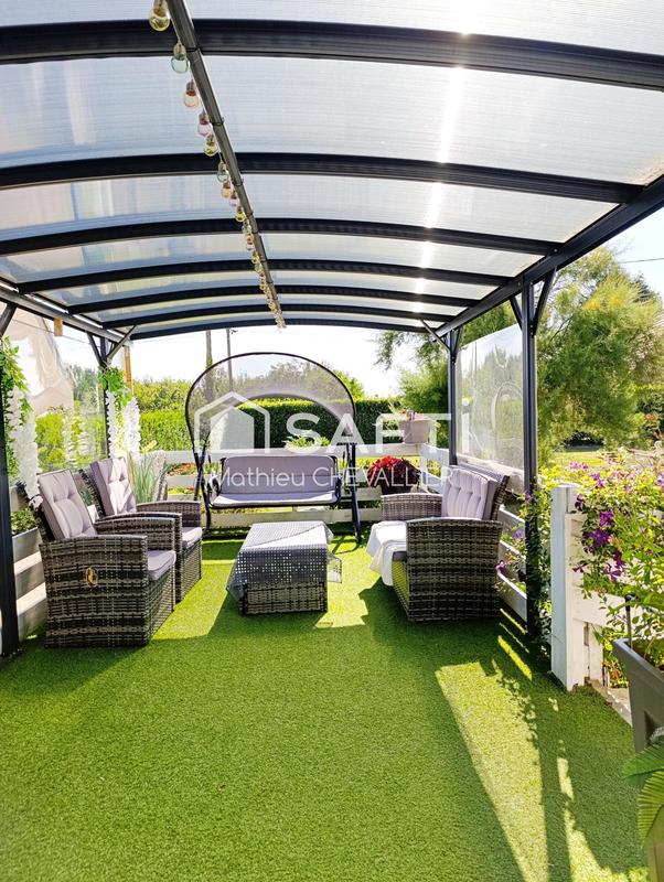 Maison - 168 m² - 8 pièces