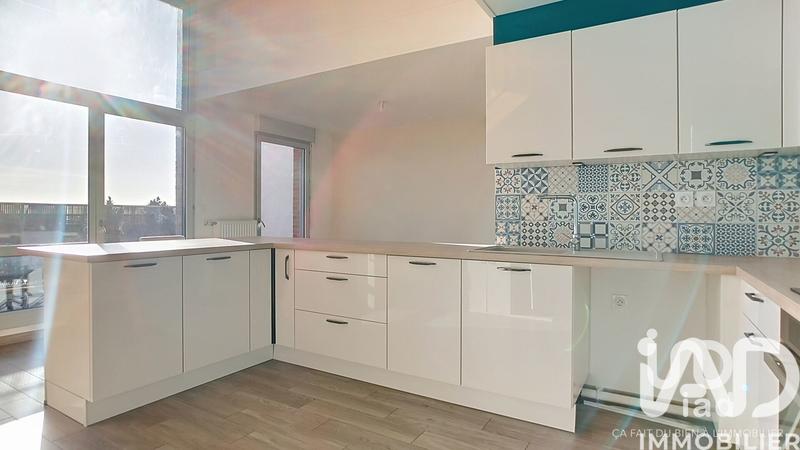 Appartement - 93 m² - 4 pièces