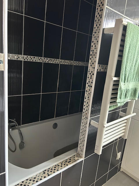 Maison - 90 m² - 6 pièces