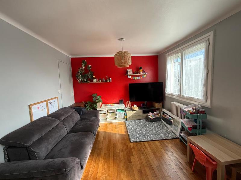 Maison - 102 m² - 4 pièces