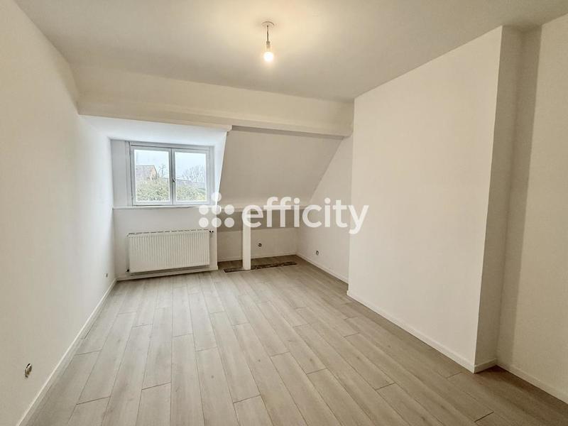 Maison - 181 m² - 6 pièces