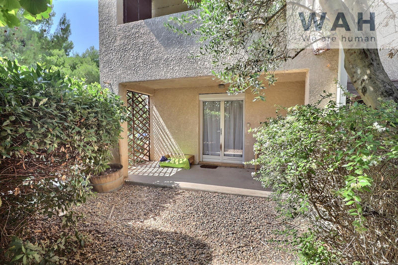 Maison - 195 m² - 8 pièces