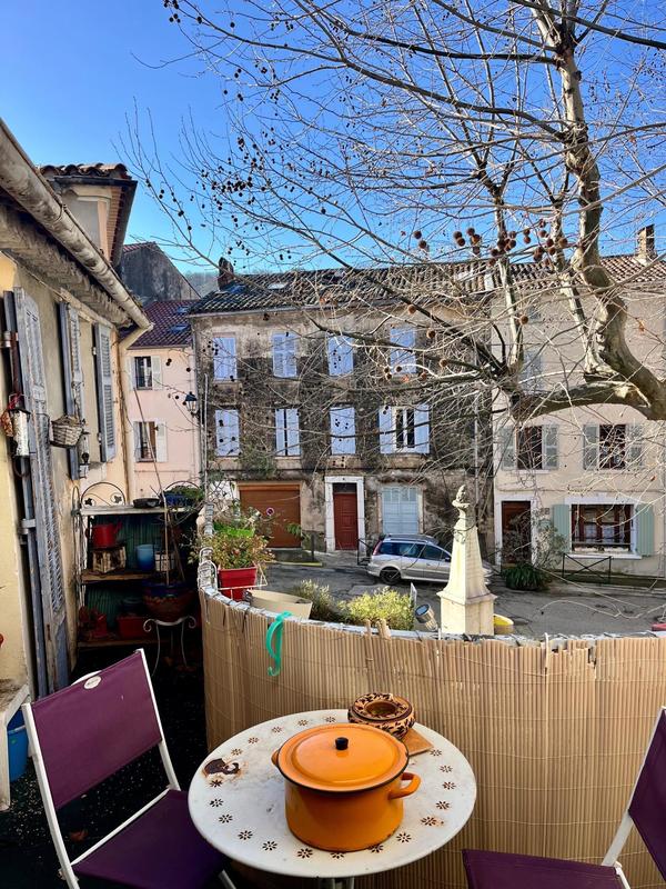 Local commercial - 300 m² - 10 pièces