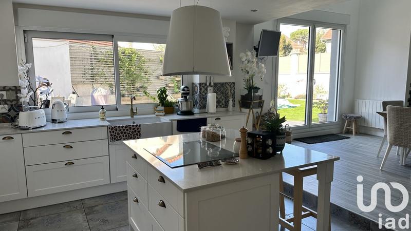 Maison - 164 m² - 6 pièces