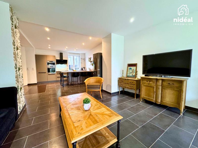 Maison - 120 m² - 5 pièces