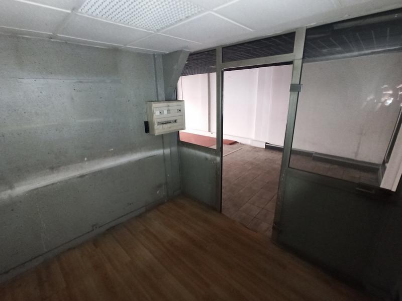 Local commercial - 340 m² - 2 pièces