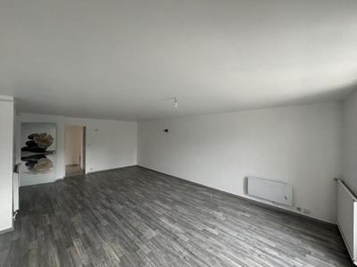 Appartement - 77 m² - 3 pièces