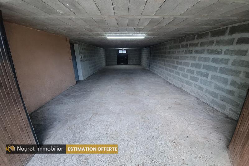 Maison - 97 m² - 5 pièces