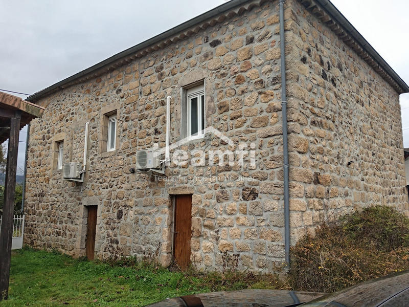 Maison ancienne - 85 m² - 4 pièces