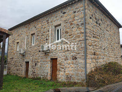 Maison ancienne - 85 m² - 4 pièces