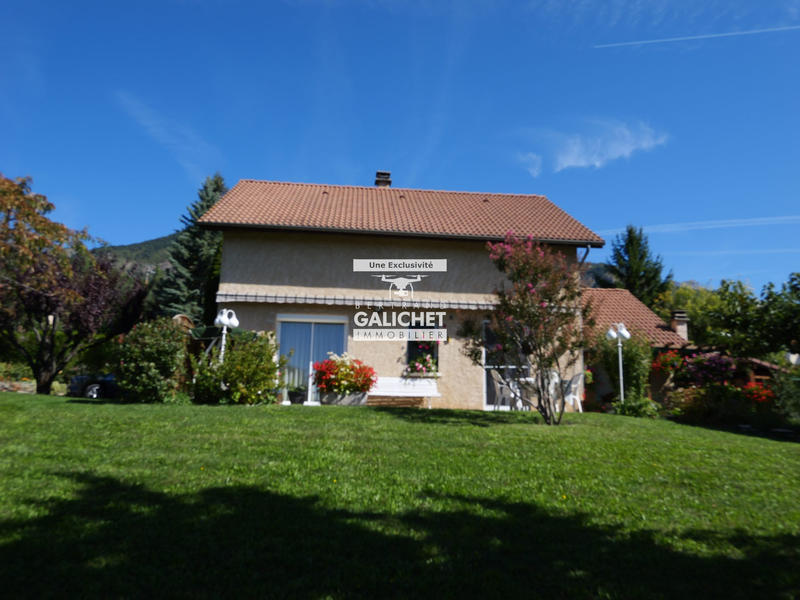 Maison - 113 m² - 4 pièces