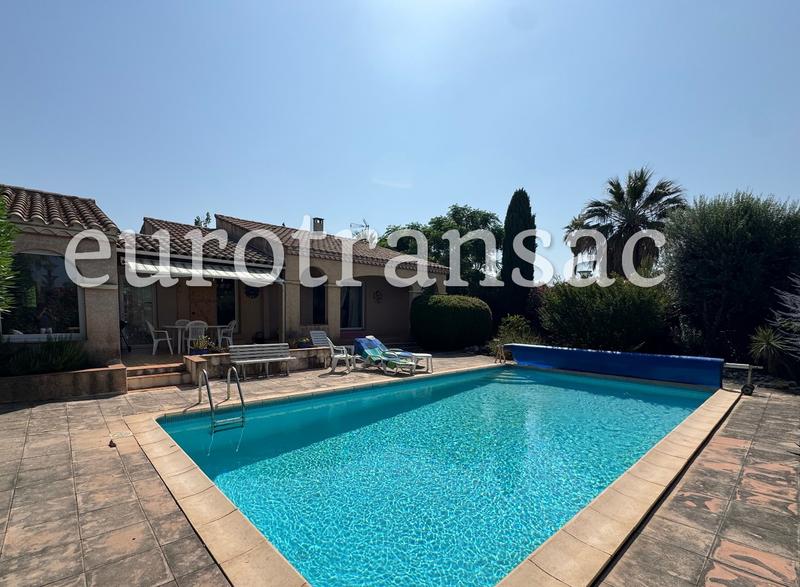 Maison - 98 m² - 4 pièces