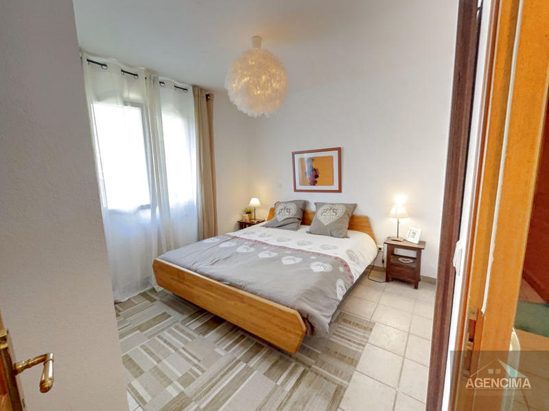 Villa - 120 m² - 5 pièces