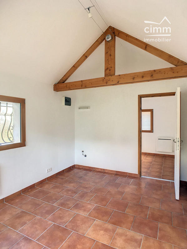 Bureau - 20 m² - 2 pièces