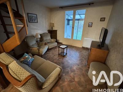 Maison - 96 m² - 4 pièces