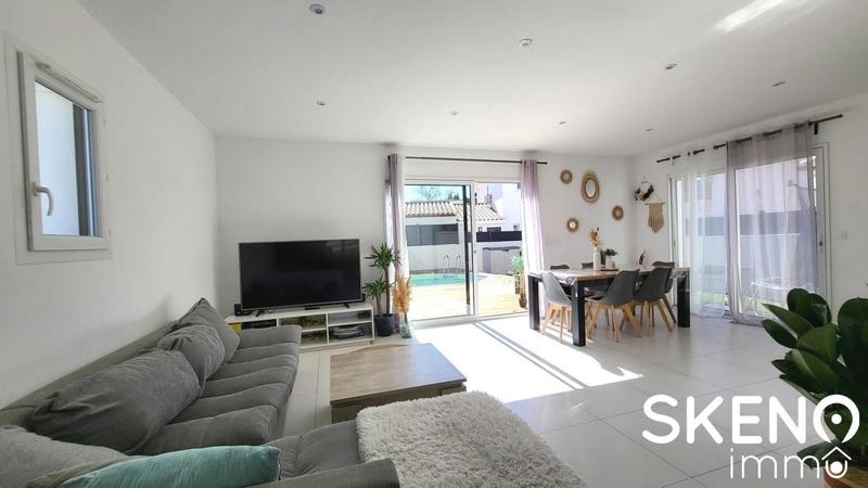 Villa - 90 m² - 4 pièces