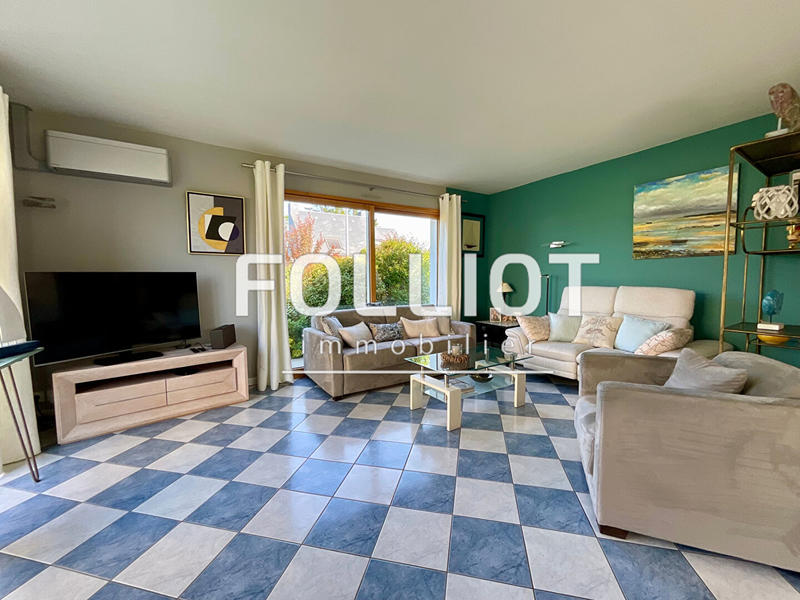 Maison - 176 m² - 6 pièces